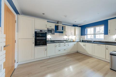 4 bedroom detached house for sale, Hill Cottage Gardens, Southampton SO18