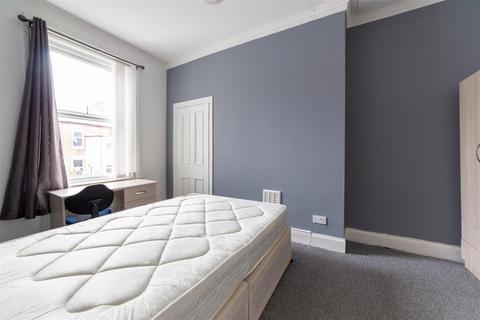 4 bedroom terraced house to rent, £96pppw - Warwick Street, Heaton, NE6