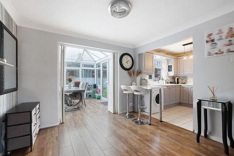 4 Britannia Close, Halling, Rochester, ME2 1DG