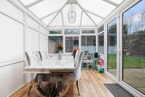 4 Britannia Close, Halling, Rochester, ME2 1DG