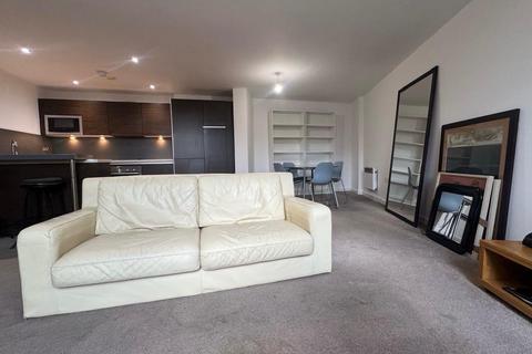 2 bedroom apartment to rent, Potato Wharf, Saville, Manchester