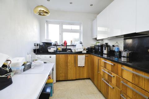 2 bedroom flat for sale, Kildare Road, Canning Town