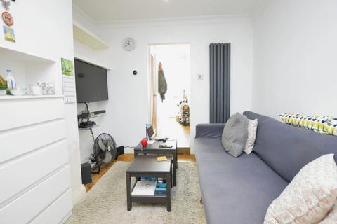 2 bedroom flat for sale, Kildare Road, Canning Town