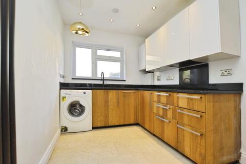 2 bedroom flat for sale, Kildare Road, Canning Town