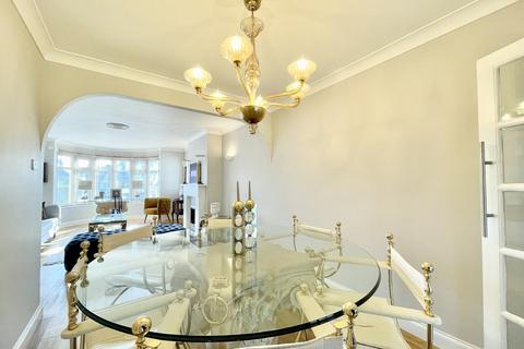 76 Dulsie Road, Talbot Woods, Bournemouth, BH3 7EB