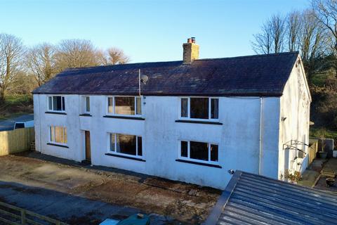 4 bedroom property with land for sale, Cilcennin, Lampeter