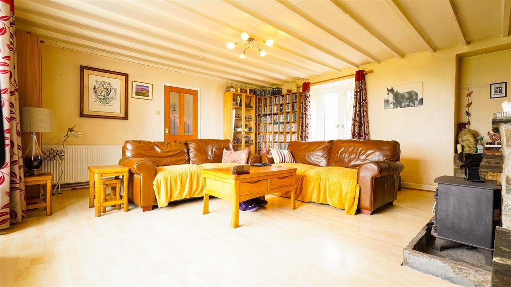 Lounge b.jpg