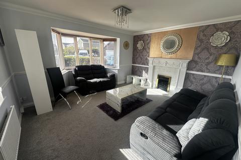 4 bedroom detached house to rent, Braeworth Close, Yarm TS15