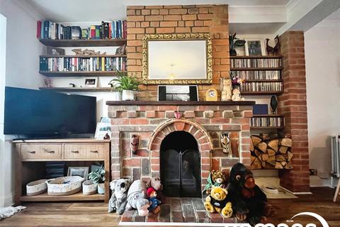 2 bedroom terraced house for sale, Maidenhead Road, Maidenhead, Berkshire