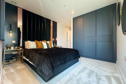 3 bedroom apartment for sale, Nathan Way, London, SE28 0
