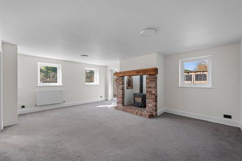 4 bedroom detached house for sale, Main Street, Sutton Cum Granby