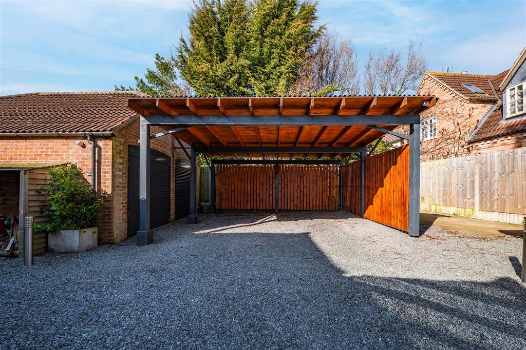 Car port