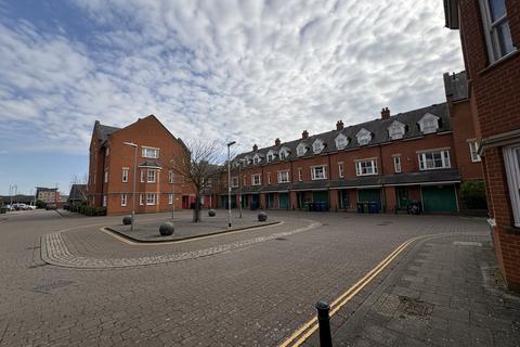 1 bedroom in a house share to rent, Ravensworth Gardens, Cambridge, CB1