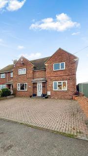 4 bedroom semi-detached house for sale, Stoke Road, Rochester ME3