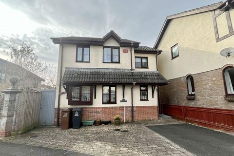 3 bedroom detached house for sale, Widdicombe Drive, Ivybridge PL21