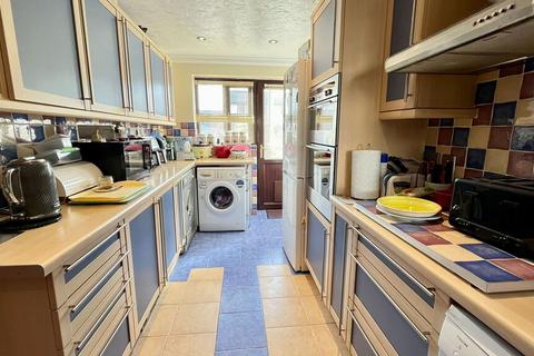 3 bedroom detached house for sale, Widdicombe Drive, Ivybridge PL21