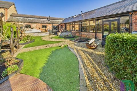 4 bedroom barn conversion for sale, Segenhoe Manor Road, Bedford MK43