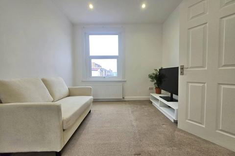 2 bedroom flat to rent, Whalebone Grove, Romford, Essex, RM6