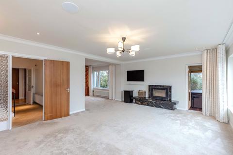 5 bedroom detached house to rent, Ravelston House Park, Edinburgh, Midlothian