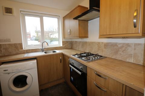 2 bedroom flat to rent, Anglesey Road, Sunderland SR3