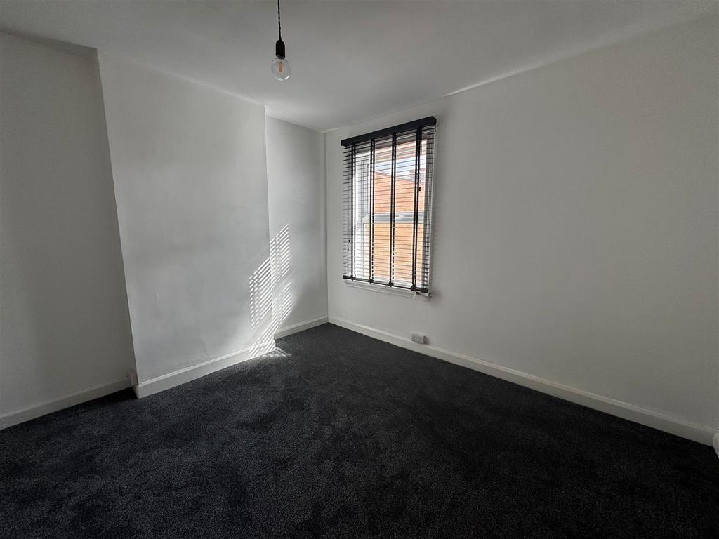 Bedroom.jpg