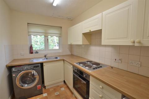 1 bedroom apartment for sale, Minley Grove, Minley Road, Fleet GU51