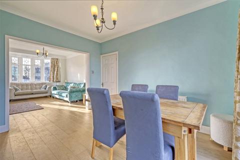 3 bedroom semi-detached house for sale, Woodgrange Drive, Thorpe Bay, Essex, SS1