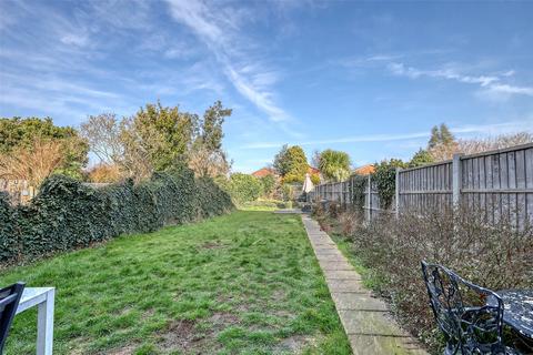 3 bedroom semi-detached house for sale, Woodgrange Drive, Thorpe Bay, Essex, SS1