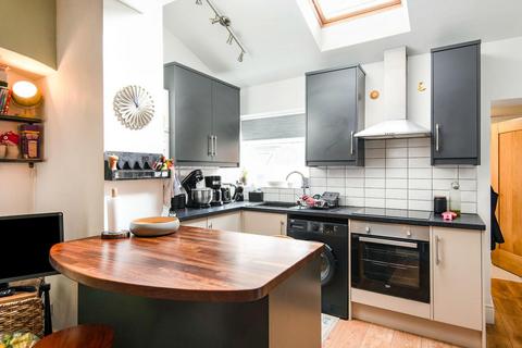 46 Baker Street, York, YO30 7AX