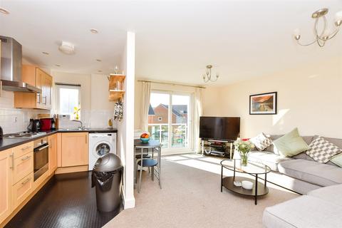 2 bedroom apartment for sale, Nutfield Court, Redhill RH1