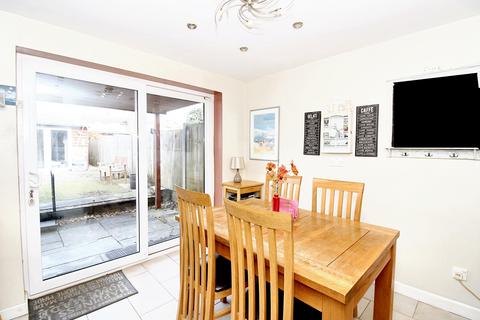 9 Scott Road, Stevenage, SG2 0BZ