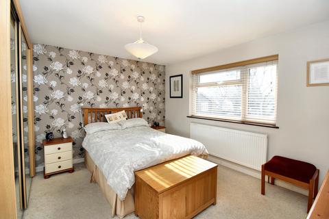 9 Scott Road, Stevenage, SG2 0BZ