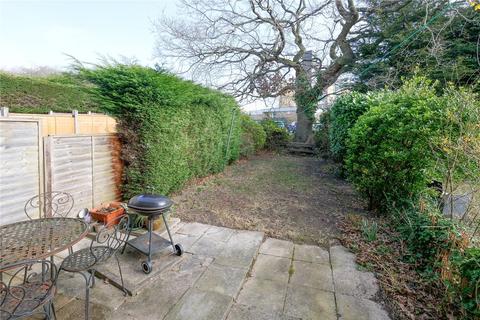 2 bedroom end of terrace house for sale, Kilnsey Mews, Baildon BD17