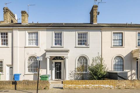 3 bedroom terraced house for sale, Newent Close, Peckham