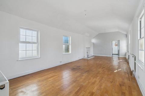 19 Springfield, Bushey Heath, Bushey, WD23 1GL