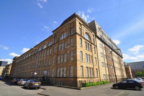 2 bedroom flat to rent, Kent Road, Glasgow G3