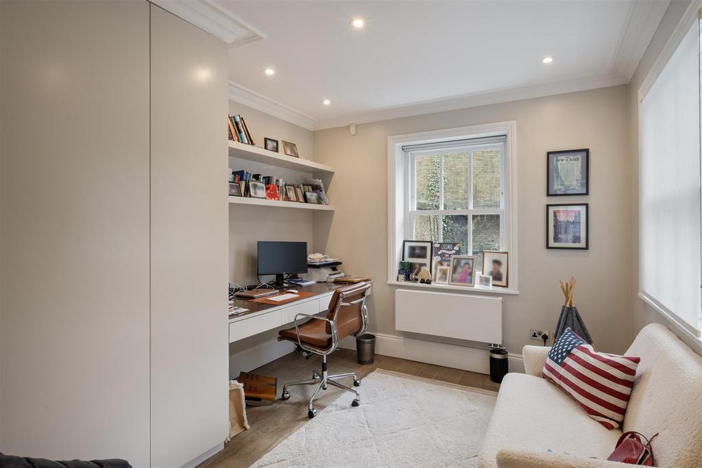 Maskells-76 Warwick Gardens-6 Hi.jpg
