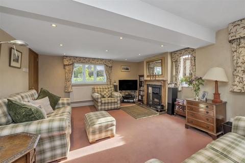 4 bedroom detached house for sale, Fishponds Way, Haughley, Stowmarket