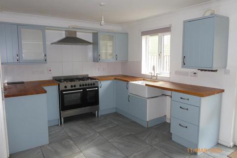 3 bedroom house to rent, Spencer Drive, Tiverton EX16