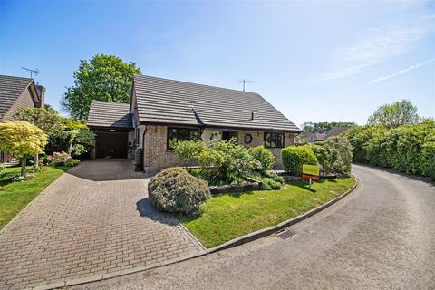 3 bedroom detached bungalow for sale, Ditchling Way, Hailsham