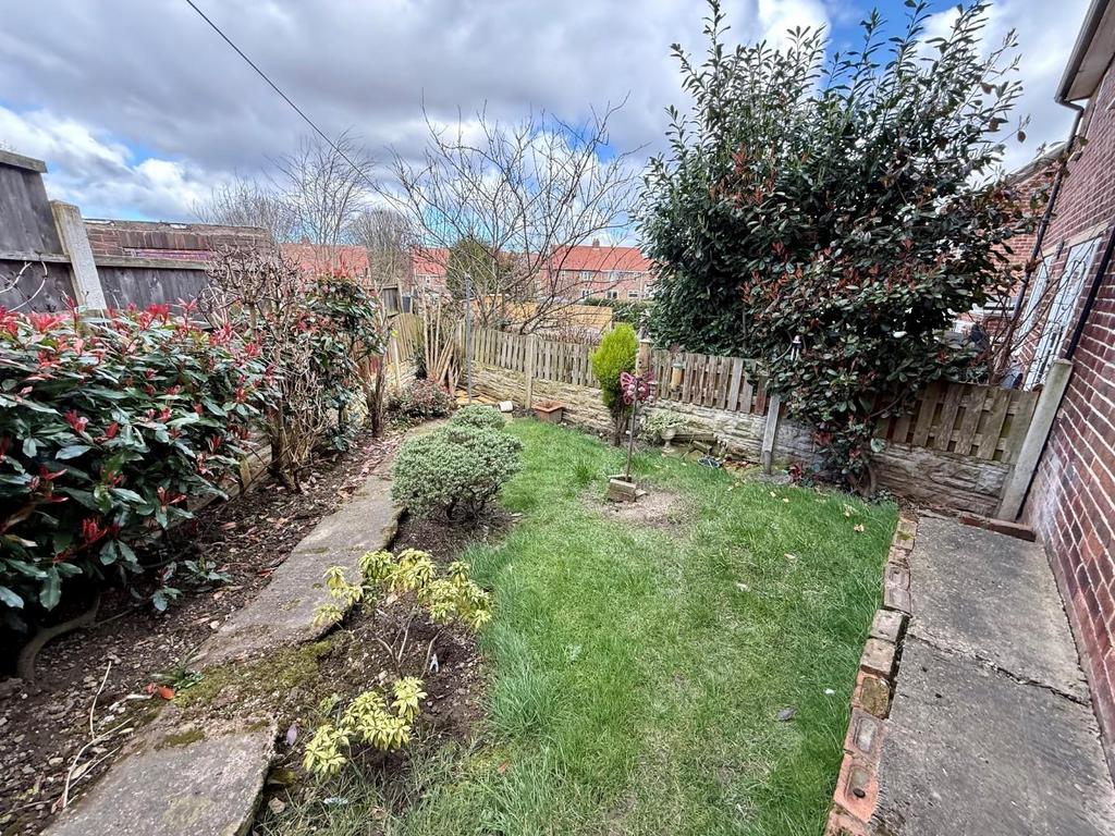 Garden 2.jpg