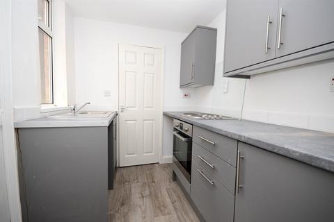 2 bedroom flat for sale, Ridley Gardens, Swalwell