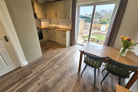 36 Croft Down Road, Solihull, B92 9BD
