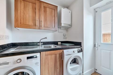 126 Bredhurst Road, Wigmore, Gillingham, ME8 0QU