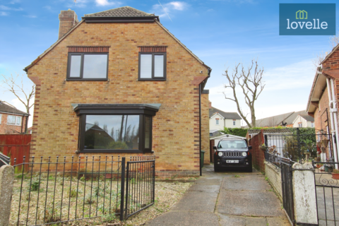 4 bedroom detached house for sale, St Martins Crescent, Grimsby DN33