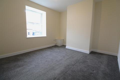 3 bedroom cottage to rent, Chapel Street, Belmont, Bolton