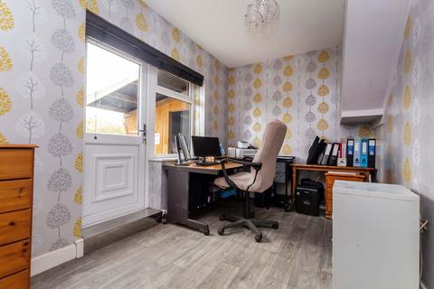 8 Hillcrest Drive, Scarisbrick, Ormskirk, L40 9QX