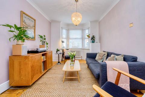 86 Beecham Road, Reading, RG30 2RE