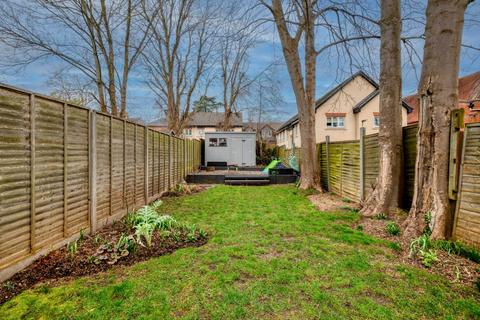 86 Beecham Road, Reading, RG30 2RE