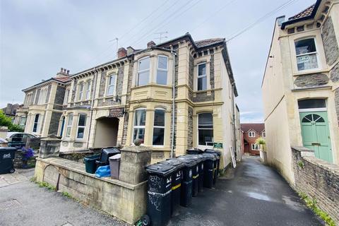 3 bedroom ground floor flat to rent, BPC00193 *STUDENT PROPERTY* North Road, St Andrews, Bristol, BS6